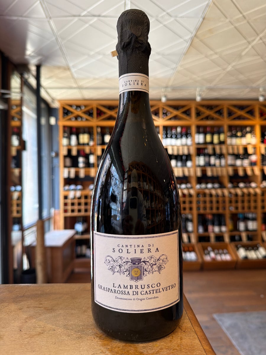 Cantina di Soliera Lambrusco Grasparossa di Castelvetro Amabile NV (750ml)
